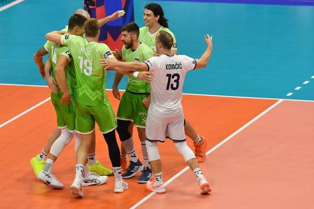 Foto IPP Massimo Rana Torino 21-09-2026 Pallavolo Cev Europei Volley Serbia-Slovenia nella foto esultano i giocatori della slovenia Italy Photo Press - World Copyright italy ITALY  Copyright: xR4924_italyphotopressx