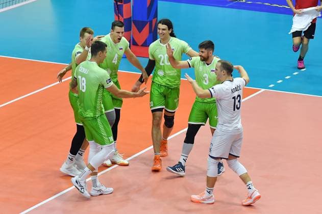 Foto IPP Massimo Rana Torino 21-09-2026 Pallavolo Cev Europei Volley Serbia-Slovenia nella foto esultano i giocatori della slovenia Italy Photo Press - World Copyright italy ITALY  Copyright: xR4924_italyphotopressx
