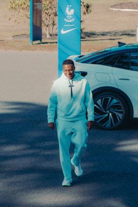 Football, France national team, arrival at Clairefontaine