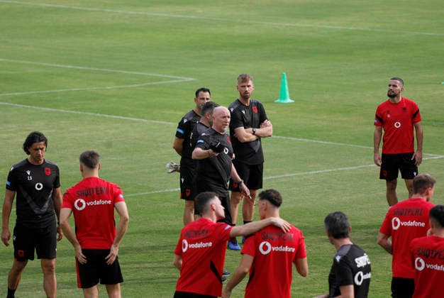 UEFA Nations League Qualifier in Tirana, Albania. Albania head coach Italian Rolando Maran attends a training session in Tirana on September 21, 2026, on the eve of the UEFA Nations League football matches against Belarus and San Marino. Light Studio Agency Malton Dibra Tirana Albania Copyright: xLightxStudioxAgencyx xMaltonxDibrax