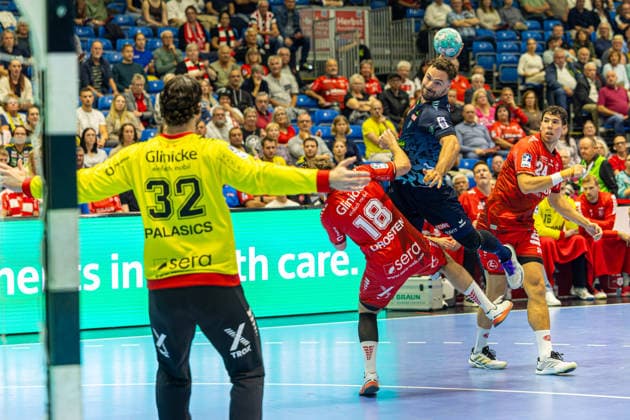 HBL Cup, 2nd Round, Kassel, MT Melsungen vs. Rhein Neckar Löwen, Rothenbach Hall, Kassel, September 22, 2026 HBL Cup, 2nd Round, Kassel, Germany, September 22, 2026 Dani Baijens of Rhein-Neckar Löwen, taking a shot on goal, Handball Bundesliga, MT Melsungen vs. Rhein-Neckar Löwen, Rothenbach Halle, Kassel Copyright: xBEAUTIFULxSPORTS Freudensteinx