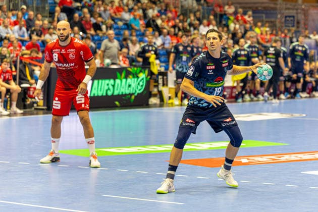 HBL Cup, 2nd Round, Kassel, MT Melsungen vs. Rhein Neckar Löwen, Rothenbach Halle, Kassel, September 22, 2026 HBL Cup, 2nd Round, Kassel, Germany, September 22, 2026 Marius Steinhauser, Rhein Neckar Löwen, taking a free throw, Handball Bundesliga, MT Melsungen vs. Rhein Neckar Löwen, Rothenbach Halle, Kassel Copyright: xBEAUTIFULxSPORTS Freudensteinx