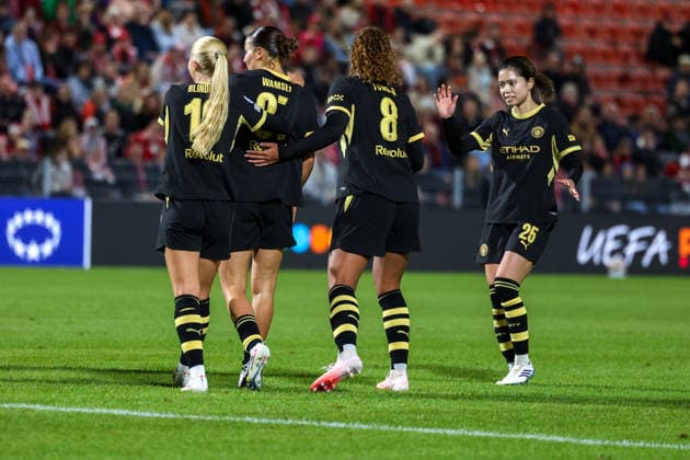 Soccer Europe UEFA Women s Champions League 2026–2027, Matchday 1 of the group stage, September 22, 2026, 6:45 p.m. FC Bayern Munich Women vs. Manchester City Women Sportpark Unterhaching Unterhaching, Germany Man City celebrates scoring the 2–2 equalizer Unterhaching Munich Sportpark Unterhaching Bavaria Germany Copyright: xAmiirxAmedjouax