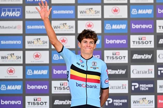 UCI 2026 Road World Championship, WM, Weltmeisterschaft Montreal 22 09 2026 MONTREAL, CANADA - SEPTEMBER 22 : silver medal De Smet Vic (BEL) pictured during the podium ceremony of the Men Junior Individual Time Trial of the 2026 UCI Road World Championships 93th edition an UCI World Championships cycling race of 20.3 km with start in Montreal and finish in Montreal on September 22, 2026 in Montreal, Canada, 22 09 2026 Montreal Canada  Copyright: xPeterxDexVoechtx