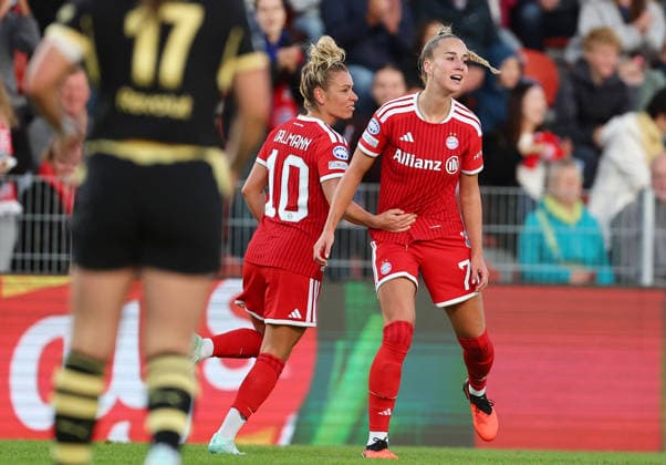 September 22, 2026, Unterhaching, Bayern, Germany: Gwinn Giulia of Bayern Munich ( R ) celebrates after scoring 1-0 during the Women Uefa Champions League 2026 - 2027 football match between Bayern Munchen and Manchester City at Sportpark Stadium in Unterhaching , Bayern , Germany . September 22th , 2026 Football Women Uefa Champions League 2026 - 2027 Bayern Munchen Vs Manchster City  - ZUMAe140 20260922_zip_e140_035 Copyright: xDavidexEliasx