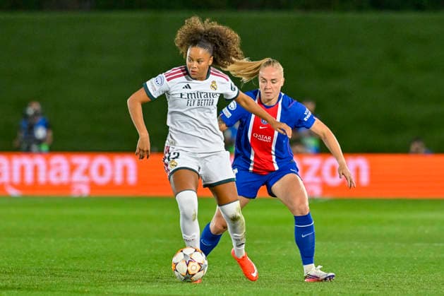 September 22, 2026, Madrid, Madrid, Spain: 12 FELICIA SCHRODER of Real Madrid CF Femenino controls the ball during the Women s Champions League match between REAL MADRID FEMENINO and PARIS SAINT-GERMAIN FC, held on September 22, 2026, in Valdebebas, Madrid, Spain. Madrid Spain - ZUMAc312 20260922_zsp_c312_026 Copyright: xOscarxManuelxSanchezx