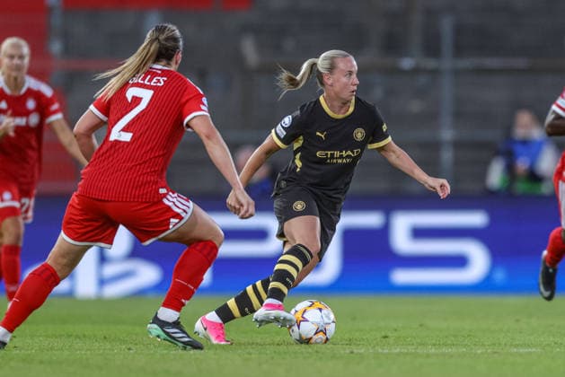 GER, Munich, FC Bayern Munich vs. Manchester City, Women s Champions League, Soccer, UEFA, 2026–2027 Season, uhlsport Park, Matchday 1 in Pictures: Beth Mead, Manchester City Women 7. DFB and DFL regulations prohibit any use of photographs as image sequences and or quasi-video. September 22, 2026 Copyright: HMBxMedia HendrikxHamelau