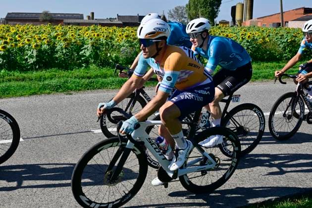 Omloop van het Houtland 2026 Cycling Race LICHTERVELDE, BELGIUM - SEPTEMBER 23 : Einhorn Itamar (ISR) of NSN Cycling Team during the 80th edition of Omloop van het Houtland an UCI Class 1.1 one day cycling road race for Men Elite of 190 km with start in Zedelgem and finish in Lichtervelde on September 23, 2026 in Lichtervelde, Belgium, 23 09 2026 Lichtervelde Belgium  Copyright: xJanxDexMeuleneirx