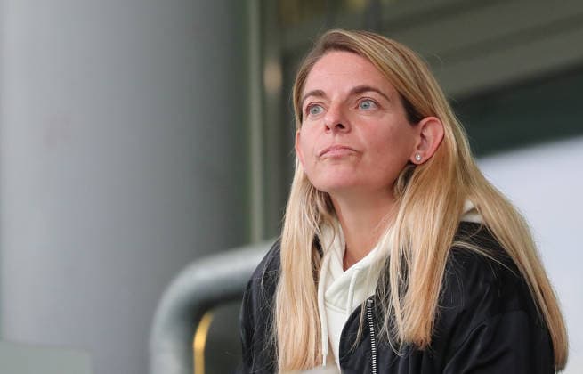 Nia Kuenzer Visits Wolfsburg: Soccer, Women s Soccer, 2026–2027 Season, UEFA, Women s Europa Cup Qualifying, Round 2, AOK Stadium Wolfsburg, VfL Wolfsburg vs. Sturm Graz, 6–1