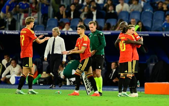 Italy v Belgium - UEFA Nations League 2026 ROME, ITALY - SEPTEMBER 25 : De Ketelaere Charles midfielder of Belgium, Fernandez-Pardo Matias forward of Belgium, Godts Mika forward of Belgium, Lukaku Romelu forward of Belgium during the UEFA Nations League tournament league phase matchday 1 group A1 match between Italy and Belgium on September 25, 2026 in Rome, Italy, 25 09 2026 Rome Italy  Copyright: xJanxDexMeuleneirx