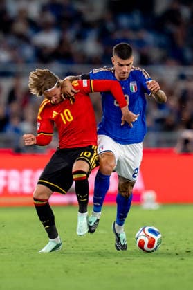 Italy v Belgium - UEFA Nations League 2026 27 Group A1 MD1 Mika Godts of Belgium and Gianluca Mancini of Italy compete for the ball during the UEFA Nations League 2026 27 Group A1 MD1 match between Italy and Blgium at Stadio Olimpico on September 25, 2026 in Rome, Italy Rome Olympic Stadium Rome Italy Copyright: xGiuseppexMaffiax 20260925_212952_NationsLeague_Italy-Belgium__LIA05429