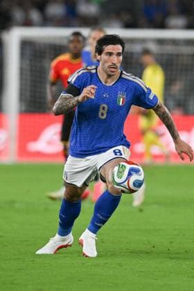 SOCCER - UEFA Nations League - Italy vs. Belgium Photo by IPA ABACAPRESS.COM88971391 - Sandro Tonali of Italy in action during the UEFA Nations League soccer match between Italy and Belgium at the Olimpico Stadium on September 25, 2026, in Rome, Lazio. During the Italy vs. Belgium UEFA Nations League soccer match in Rome, Italy, on September 25, 2026 Rome Italy  Copyright: xIPAxSport ABACAx