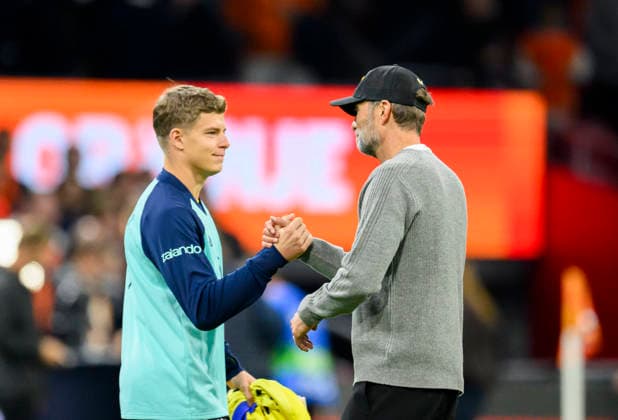 team manager German coach Jürgen Klopp ger claps Goalkeeper Finn Dahmen ger After the Game from Football international match UEFA Nations League, 1 Game Day, Netherlands NED Germany ger 1 1, at 24 09 2026 in Amsterdam Netherlands Johan Cruyff Arena