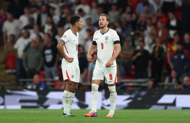UEFA Nations League - England v Spain LONDON, ENGLAND, SEPTEMBER 26: Jude Bellingham of England national team, Nationalteam & Harry Kane of England National Team looks disappointed & dejected during The UEFA Nations League Group Stage match in Group C3 between England v Spain at Wembley Stadium, London, England, on September 26. (Photo by Daniel Weir) London Wembley Stadium England Copyright: xDanielxWeir SportsxPressxPhotox Sportspressphoto_SPR240691