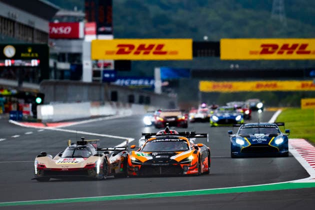 FIA WEC - 6 HOURS OF FUJI 2026 38 BAMBER Earl (nzl), BOURDAIS SÃ bastien (fra), AITKEN Jack (gbr), Cadillac Hertz Team Jota, Cadillac V-Series.R 38, Hypercar, action, 10 AU Antares (hkg), FLEMING Thomas (gbr), KIRCHHOFER Marvin (ger), Garage 59, McLaren 720S GT3 Evo 10, LM GT3, action during the 6 Hours of Fuji 2026, 6th round of the 2026 FIA World Endurance Championship, from September 25 to 27, 2026 on the Fuji Speedway in Oyama, Shizuoka, Japan - OyamaJapan Copyright: xFabrizioxBoldonix