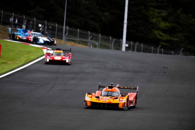 FIA WEC - 6 HOURS OF FUJI 2026 17 DERANI Pipo (bra), JAUBERT Mathys (fra), LOTTERER Andrà (ger), Genesis Magma Racing, Genesis GMR-001 17, Hypercar, action during the 6 Hours of Fuji 2026, 6th round of the 2026 FIA World Endurance Championship, from September 25 to 27, 2026 on the Fuji Speedway in Oyama, Shizuoka, Japan - OyamaJapan Copyright: xFabrizioxBoldonix