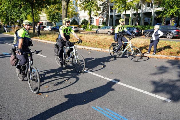 Berlin, September 27, 2026, 52nd BMW Berlin Marathon, Scenes from Hohenzollerndamm in the Wilmersdorf district