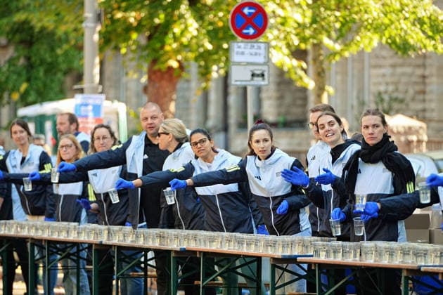 Berlin, September 27, 2026, 52nd BMW Berlin Marathon, Scenes from Hohenzollerndamm in the Wilmersdorf district