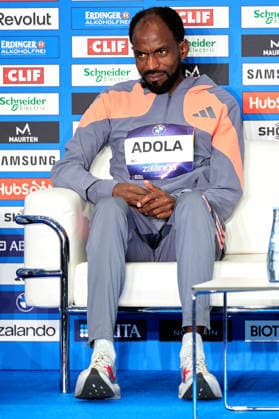 Guye Adola (ETH), winner, 1st place, in an interview, press conference, GER, BMW Generali Berlin Marathon 2026, September 27, 2026, GER, BMW Generali Berlin Marathon 2026, September 27, 2026, Berlin Copyright: xClaudiusxRauch,xEibner-Pressefotox xClaudiusxRauchx EP_CRH