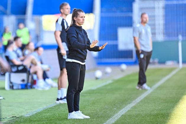 Soccer I Women s I 2026–2027 Season I DFB Cup I 1 FC Magdeburg vs. 1 FC Union Berlin I September 27, 2026 Marie Louise Eta, Coach, 1 FC Union Berlin, cutout, close-up, portrait, single photo, single image, body, Magdeburg, Avnet Arena, Heinz Krügel Platz 1, Saxony-Anhalt, Germany Copyright: xLobeca InesxHähnelx