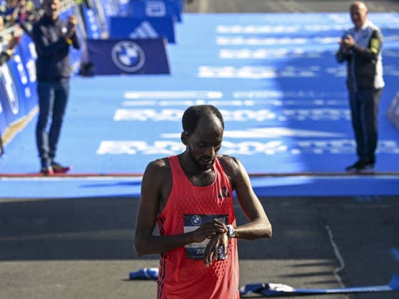 2026 Berlin Marathon BERLIN, GERMANY - SEPTEMBER 27: Ethiopian Guye Adola wins men category the 2026 Berlin Marathon, where thousands of runners from around the world competed over a 42.195-kilometer course passing iconic landmarks in Berlin, Germany on September 27, 2026. Halil Sagirkaya Anadolu Berlin Germany. Editorial use only. Please get in touch for any other usage.  Copyright: x2026xAnadoluxHalilxSagirkayax