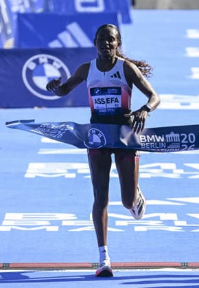 2026 Berlin Marathon BERLIN, GERMANY - SEPTEMBER 27: Ethiopian Tigst Assefa wins women category the 2026 Berlin Marathon, where thousands of runners from around the world competed over a 42.195-kilometer course passing iconic landmarks in Berlin, Germany on September 27, 2026. Halil Sagirkaya Anadolu Berlin Germany. Editorial use only. Please get in touch for any other usage.  Copyright: x2026xAnadoluxHalilxSagirkayax