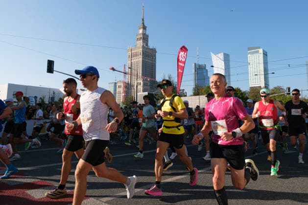 September 27, 2026, Warsaw, Masovian Voivodeship, Poland: Athletes run on Warsaw s streets during the 48th Warsaw Marathon. The race has been awarded the World Athletics Elite Label for the first time in its history and is part of the European Marathon Classics (EMC) series of races. Warsaw Poland - ZUMAk204 20260927_zip_k204_006 Copyright: xRomanxKozielx