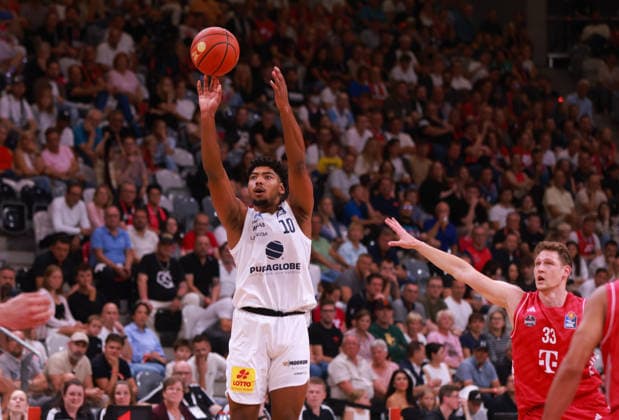 Kostja Mushidi of MBC shoots, Bonn, Germany, September 27, 2026, Basketball Bundesliga, Matchday 3, Telekom Baskets Bonn vs. Syntainics MBC