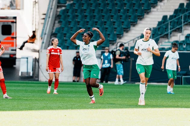 Germany, Soccer, 2026–2027 DFB Women s Cup, First Round: Borussia Mönchengladbach vs. FC Bayern Munich, ista, Borussia Park, Lili Jones Baidoe, Borussia Mönchengladbach, 9, celebration, goal, lead, score, joy, celebrating, emotions Copyright: xThiemoxRudolphx