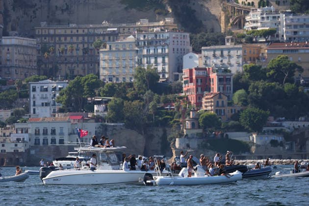 Supporters during the preliminary regatta fleet races of the Louis Vuitton 38th America s Cup, Naples, Italy, September 27, 2026  Copyright: xAlessandroxGarofalox xLaPressex