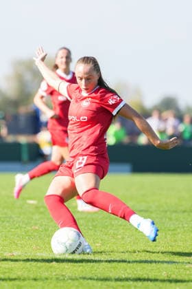 DFB Women s Cup: SC Sand vs. VfL Wolfsburg, September 27, 2026 Lou Bogaert (VfL Wolfsburg), 23, scores with a volley DFB Women s Cup: SC Sand vs. VfL Wolfsburg, Adams Arena, September 27, 2026 DFB DFL regulations prohibit any use of photographs as image sequences and or quasi-video Copyright: xBEAUTIFULxSPORTS Boscox