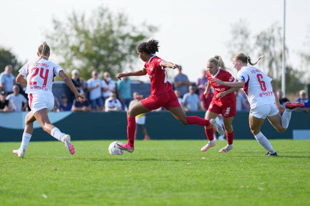 DFB Women s Cup: SC Sand vs. VfL Wolfsburg, September 27, 2026; Cora Zicai (VfL Wolfsburg), 28, takes a shot on goal; DFB Women s Cup: SC Sand vs. VfL Wolfsburg, Adams Arena, September 27, 2026 DFB DFL regulations prohibit any use of photographs as image sequences and or quasi-video Copyright: xBEAUTIFULxSPORTS Boscox