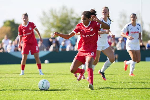 DFB Women s Cup: SC Sand vs. VfL Wolfsburg, September 27, 2026; Cora Zicai, VfL Wolfsburg, No. 28 on the ball; DFB Women s Cup: SC Sand vs. VfL Wolfsburg, Adams Arena, September 27, 2026 DFB DFL regulations prohibit any use of photographs as image sequences and or quasi-video Copyright: xBEAUTIFULxSPORTS Boscox