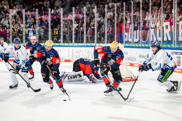 September 27, 2026 Ice Hockey Season 2026–2027 Penny DEL Nuremberg Ice Tigers Icetigers Straubing Tigers ThHa xthxhax Jackson Cates 26, Nuremberg Ice Tigers, NIT, and Julius Karrer 6, Nuremberg Ice Tigers, NIT save