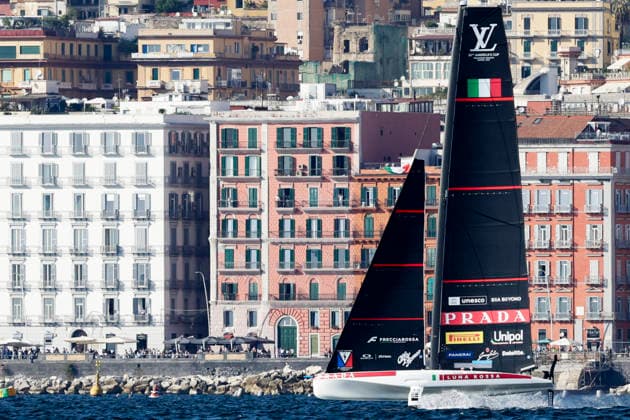 THE LOUIS VUITTON 38TH AMERICA™S CUP PRELIMINARY REGATTA, NAPLES Luna Rossa team and Emirates team new Zealand competes on the Mach race for the 38th Louis Vuitton America™s Cup in the Gulf of Naples, Campania, Italy, on September 27, 2026. The Naples preliminary regatta gives the competing teams their first opportunity to test their AC40 one-design yachts ahead of the 38th America™s Cup, which will be held in Naples in 2027. _BPH8171 Copyright: xAntonioxBalascox