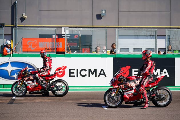WorldSBK - EICMA Italian Round - Sunday Iker Lecuona of Spain rides a 7 Ducati Panigale V4R for Aruba.it Racing - Ducati, and Nicolo Bulega of Italy rides a 11 Ducati Panigale V4R for Aruba.it Racing - Ducati, during the 10th round of WorldSBK, the EICMA Italian round, at the Cremona Circuit Angelo Bergamonti in San Martino del Lago, Italy, on September 27, 2026. San Martino del Lago Italy Italy  Copyright: xLucaxRossinix originalFilename:rossini-worldsbk260927_npzMD.jpg