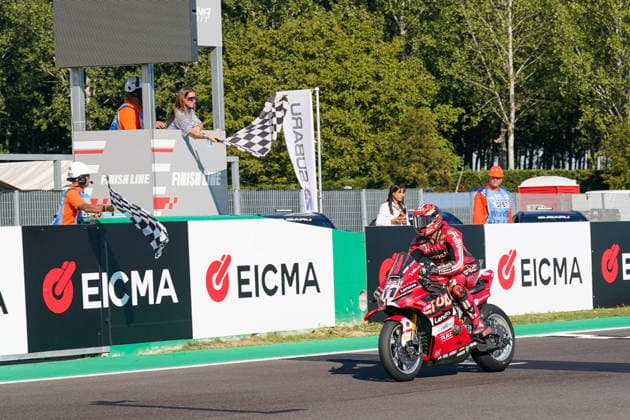 WorldSBK - EICMA Italian Round - Sunday Nicolo Bulega of Italy rides a Ducati Panigale V4R ( 11) for Aruba.it Racing - Ducati during the 10th round of WorldSBK, the EICMA Italian round, at the Cremona Circuit Angelo Bergamonti in San Martino del Lago, Italy, on September 27, 2026. San Martino del Lago Italy Italy  Copyright: xLucaxRossinix originalFilename:rossini-worldsbk260927_npTBY.jpg