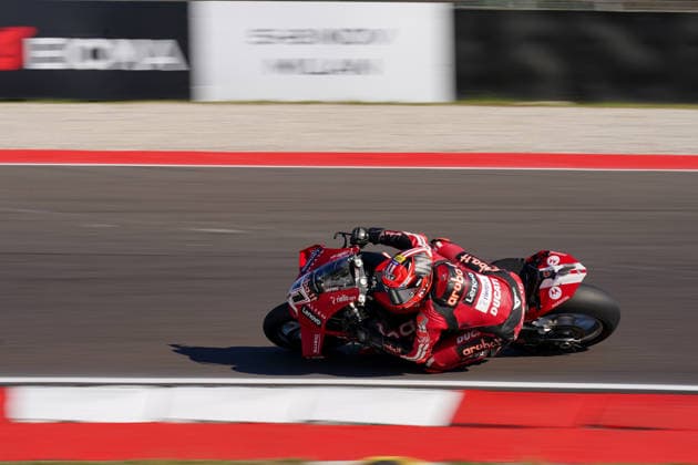 WorldSBK - EICMA Italian Round - Sunday Nicolo Bulega of Italy rides a Ducati Panigale V4R ( 11) for Aruba.it Racing - Ducati during the 10th round of WorldSBK, the EICMA Italian round, at the Cremona Circuit Angelo Bergamonti in San Martino del Lago, Italy, on September 27, 2026. San Martino del Lago Italy Italy  Copyright: xLucaxRossinix originalFilename:rossini-worldsbk260927_npWEd.jpg