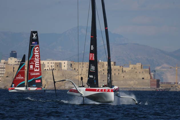 Team Luna Rossa, Emirates Team New Zealand during the pre-regattas of the Louis Vuitton 38th America s Cup, Naples, Italy, September 27, 2026  Copyright: xAlessandroxGarofalo LaPressex