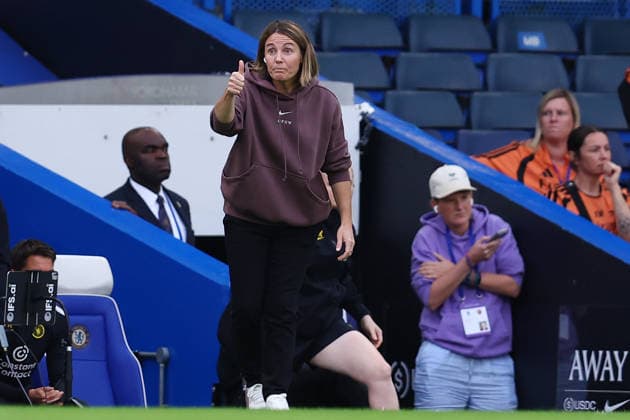 London, England, 27th September 2026. Sonia Bompastor head coach of Chelsea during the Chelsea Women vs Arsenal Women Barclays Women s Super League match at Stamford Bridge, London. Picture credit should read: Paul Terry Sportimage EDITORIAL USE ONLY. No use with unauthorised audio, video, data, fixture lists, club league logos or live services. Online in-match use limited to 120 images, no video emulation. No use in betting, games or single club league player publications. SPI_011_PT_Chelsea_W_Arsenal_W SPI-5022-0011