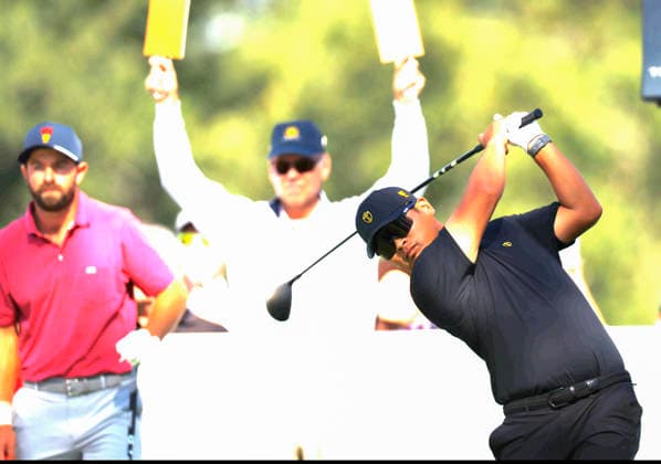International team player Ryo Hisatsune of Japan tees off on the second hole during a singles match on the final day of the 2026 President s Cup golf tournament at Medinah Country Club in Chicago, Illinois, on Sunday, September 27, 2026.  CHI20260927713 TANNENxMAURY