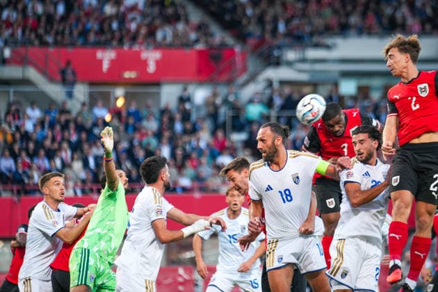 Soccer: Austria National Team, UEFA Nations League 2026–2027, League B, Group B3, Matchday 2, September 27, 2026 Austria (ÖFB) vs. Kosovo (FFK) Ernst Happel Stadium, Vienna, Austria Kevin Danso (Austria), 3, and David Affengruber (Austria), 2, with a header Copyright: xLukasxBierederx