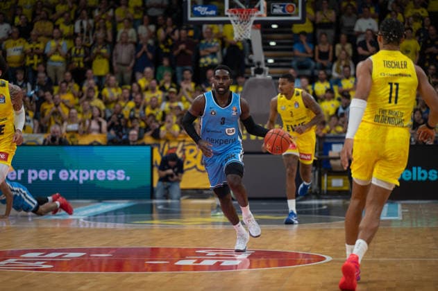 September 27, 2026, GER, Basketball, Bundesliga 3, Matchday, 2026–2027 Season, Oldenburg, EWE Arena, EWE Baskets Oldenburg vs. Veolia Towers Hamburg, Osaro RICH, Veolia Towers Hamburg 3, Oldenburg, EWE Arena, Lower Saxony, Germany Copyright: xnordphotoxGmbHx xRojahnx