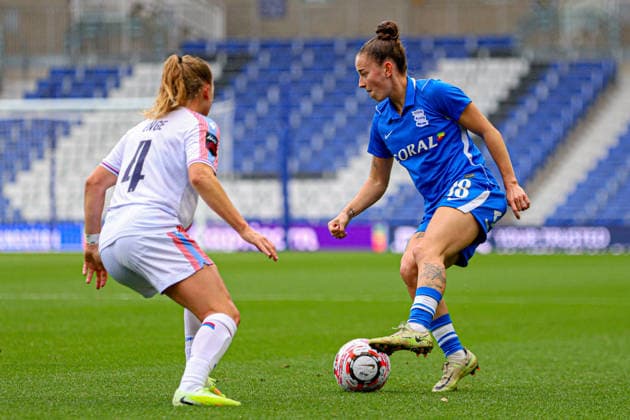 BIRMINGHAM, ENGLAND - September 27: Rebecca McKenna of Birmingham City on the ball during the Barclays Womens Super League football match between Birmingham City and Crystal Palace at St Andrews @ Knighthead Park on September 27, 2026 in Birmingham, England. (Photo by Natalie Mincher Sports Press Photo SPP) Copyright: xNataliexMincher SPPx Sportspressphoto_SPR241194