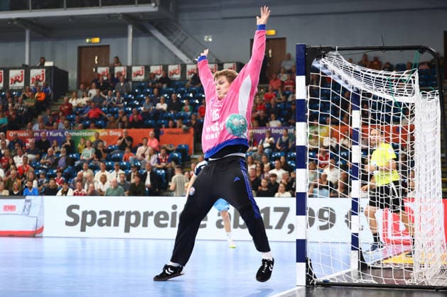 Handball Bundesliga HBL 2026 2027 - 27.09.2026 - Handball Club Hamburg HCH vs HSG Wetzlar . Torwart Robin Haug ( HC Hamburg )