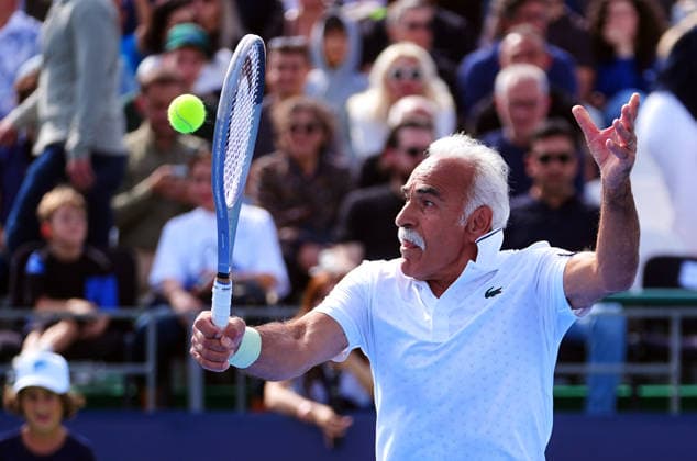 Ankara Open WTA, Tennis Damen 125 Tennis Tournament ANKARA, TURKIYE - SEPTEMBER 27: Former professional tennis player Mansour Bahrami, also known as the King of Trick Shots, takes part in an exhibition match during the Turk Telekom Ankara Open WTA 125 tennis tournament in Ankara, Turkiye, on September 27, 2026. Evrim Aydin Anadolu Ankara Turkey. Editorial use only. Please get in touch for any other usage.  Copyright: x2026xAnadoluxEvrimxAydinx