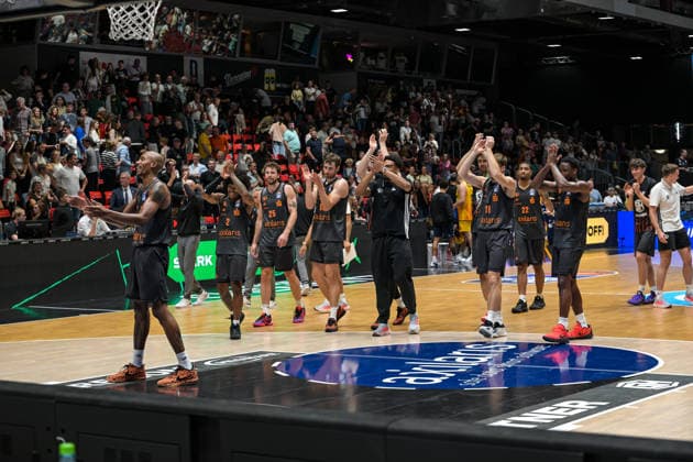 easyCredit Basketball Bundesliga, Matchday 3, Niners Chemnitz vs. Phoenix Hagen, September 27, 2026, starting at 4:30 p.m., Chemnitz, Chemnitz Arena. Pictured: Niners Chemnitz. easyCredit Basketball Bundesliga, Matchday 3, Niners Chemnitz vs. Phoenix Hagen, Chemnitz, Saxony, Germany Copyright: xEHLxMedia MichelxKöhlerx 20262709-Niners-Chemnitz-Phoenix-Hagen_160