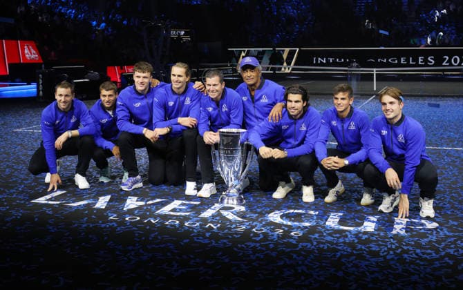 2026 Laver Cup, day three, O2 Arena, London,27 09 2026 Team Europe celebrate with the Laver Cup Trophy following their 13-5 victory over Team World in the 2026 Laver Cup at the O2 Arena, London London O2 Arena London GBR, UK NEWSPAPERS OUT Copyright: xMarkxGreenwoodx