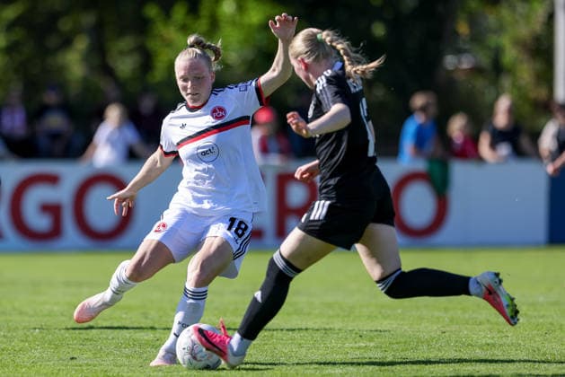 From left: Franziska Mai (1, FC Nürnberg), 18, and Jule Bouwer (ATS Buntentor), 12, in a one-on-one battle; duel; dynamic; action; game scene, DFB REGULATIONS PROHIBIT ANY USE OF PHOTOGRAPHS AS SEQUENCE IMAGES AND OR VIDEO-LIKE PHOTO SERIES, DFB REGULATIONS PROHIBIT ANY USE OF PHOTOGRAPHS AS SEQUENCE IMAGES, September 27, 2026, Bremen, Germany, Soccer, DFB Women’s Cup, ATS Buntentor 1 FC Nuremberg xobx