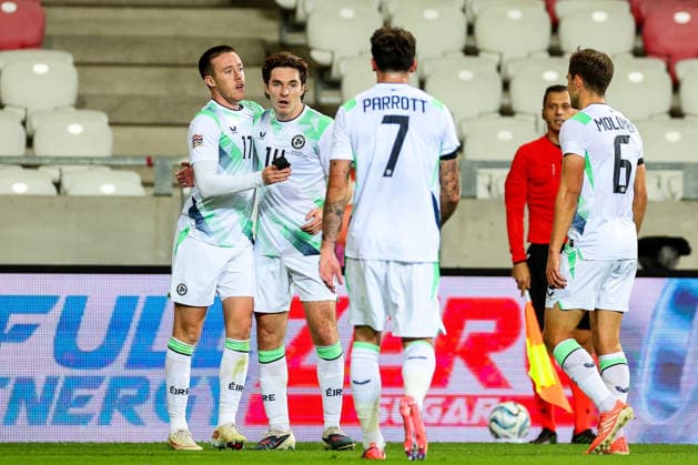 UEFA Nations League Group Stage, Nagyerdei Stadion, Debrecen, Hungary 27 9 2026 Israel vs Republic of Ireland Ireland s Jack Moylan celebrates with Conor Coventry after scoring his sides third goal of the match Jack Moylan celebrates with Conor Coventry after scoring his sides third goal of the match 27 9 2026  Copyright: xx RB1_7406